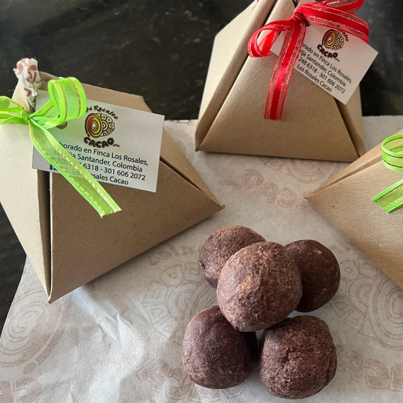 Bolas Pirámide de Cacao x5 — 125g
